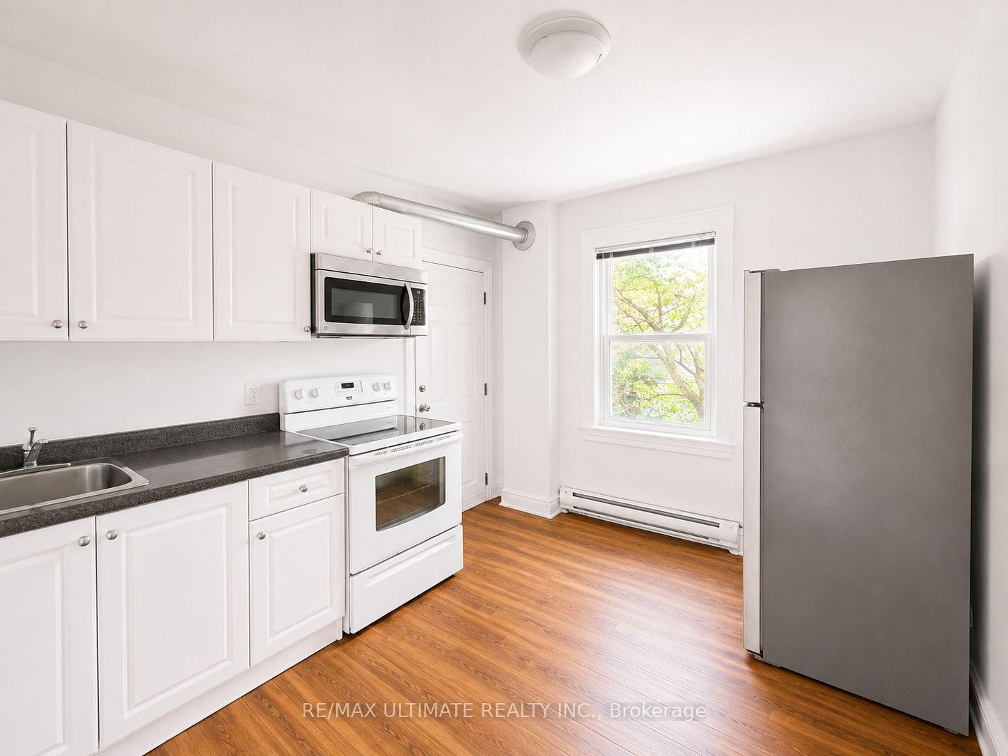 Photo 2 of Unit 2, 308 Brunswick Avenue, Toronto, The Annex — HOMEH