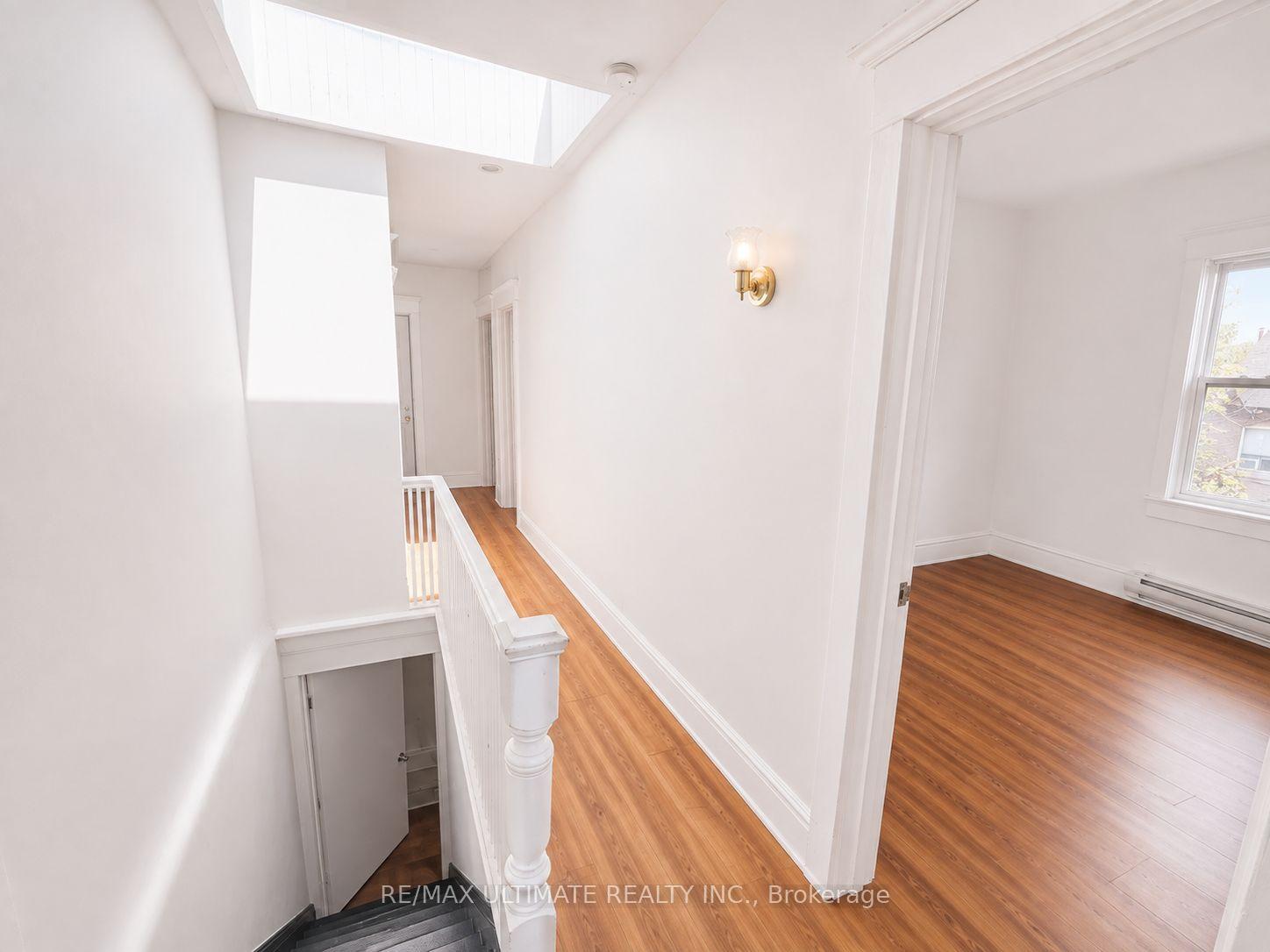 Photo 5 of Unit 2, 308 Brunswick Avenue, Toronto, The Annex — HOMEH