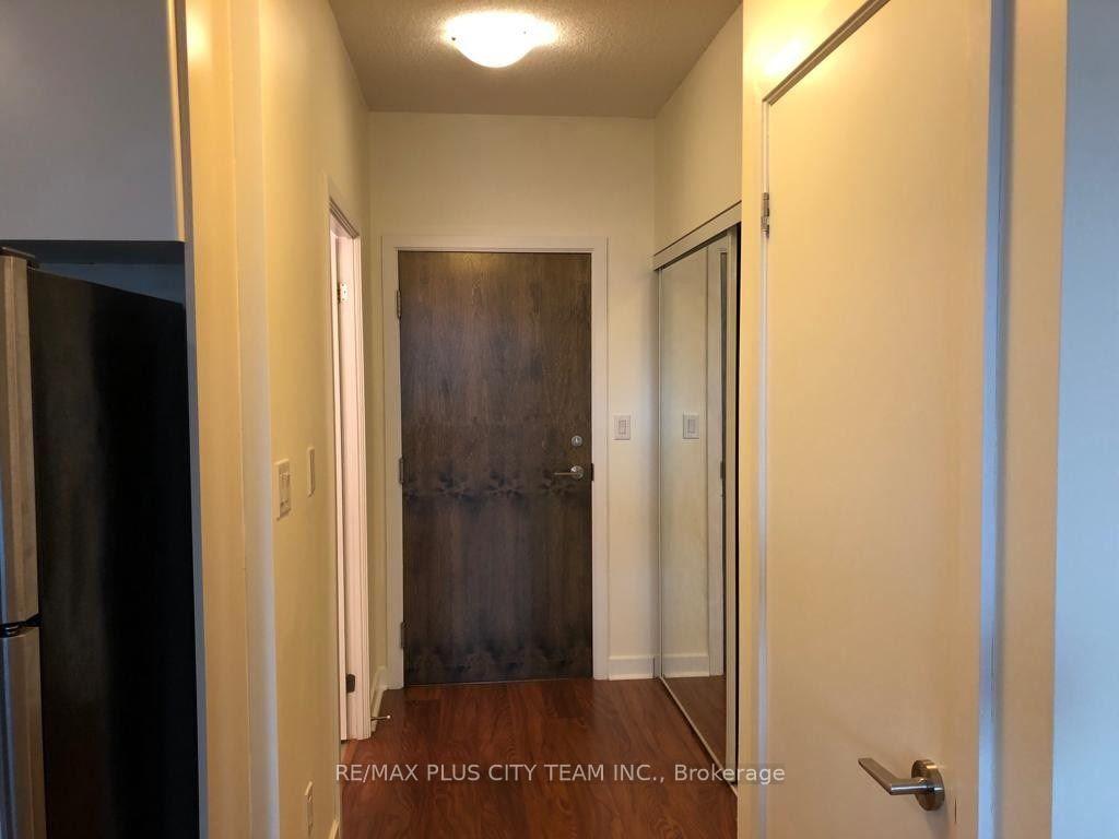 Photo 2 of Unit 415, 33 Bay Street, Toronto, Waterfront Communities — HOMEH