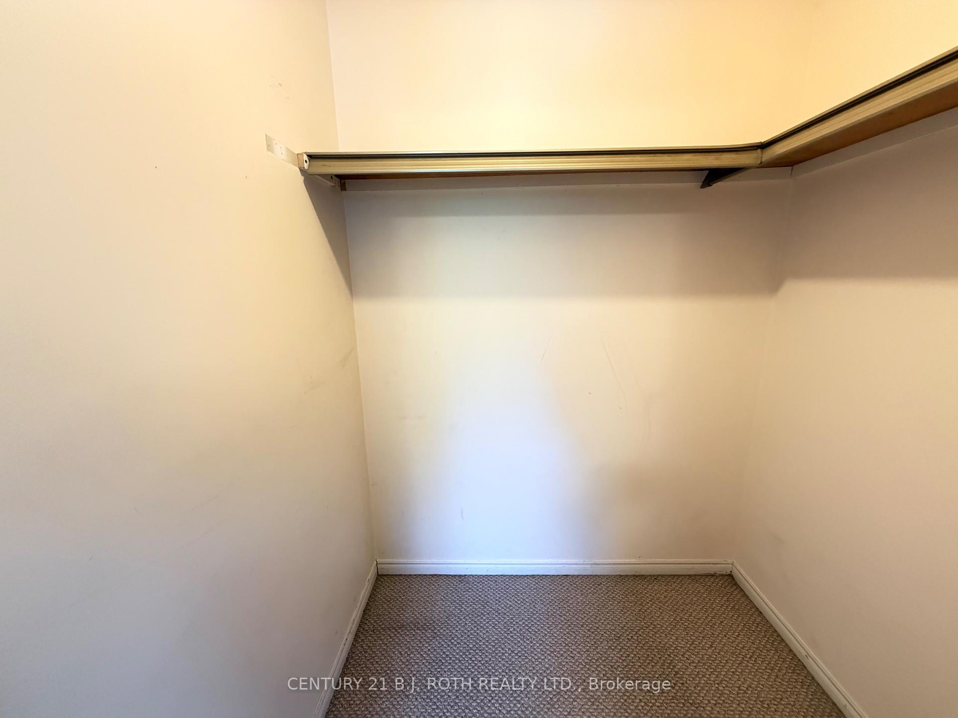 Photo 16 of Unit Upper, 29 Irwin Drive, Barrie, Northwest — HOMEH