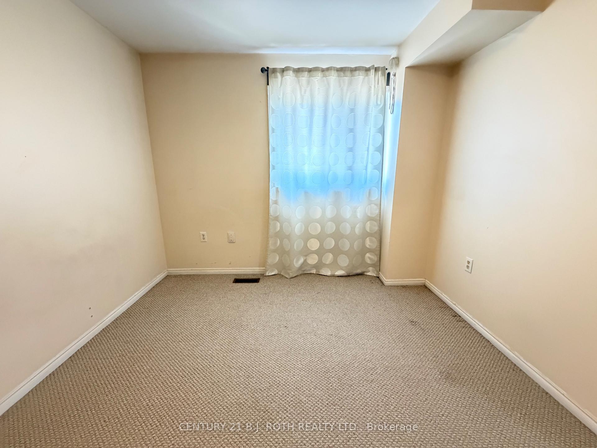 Photo 22 of Unit Upper, 29 Irwin Drive, Barrie, Northwest — HOMEH