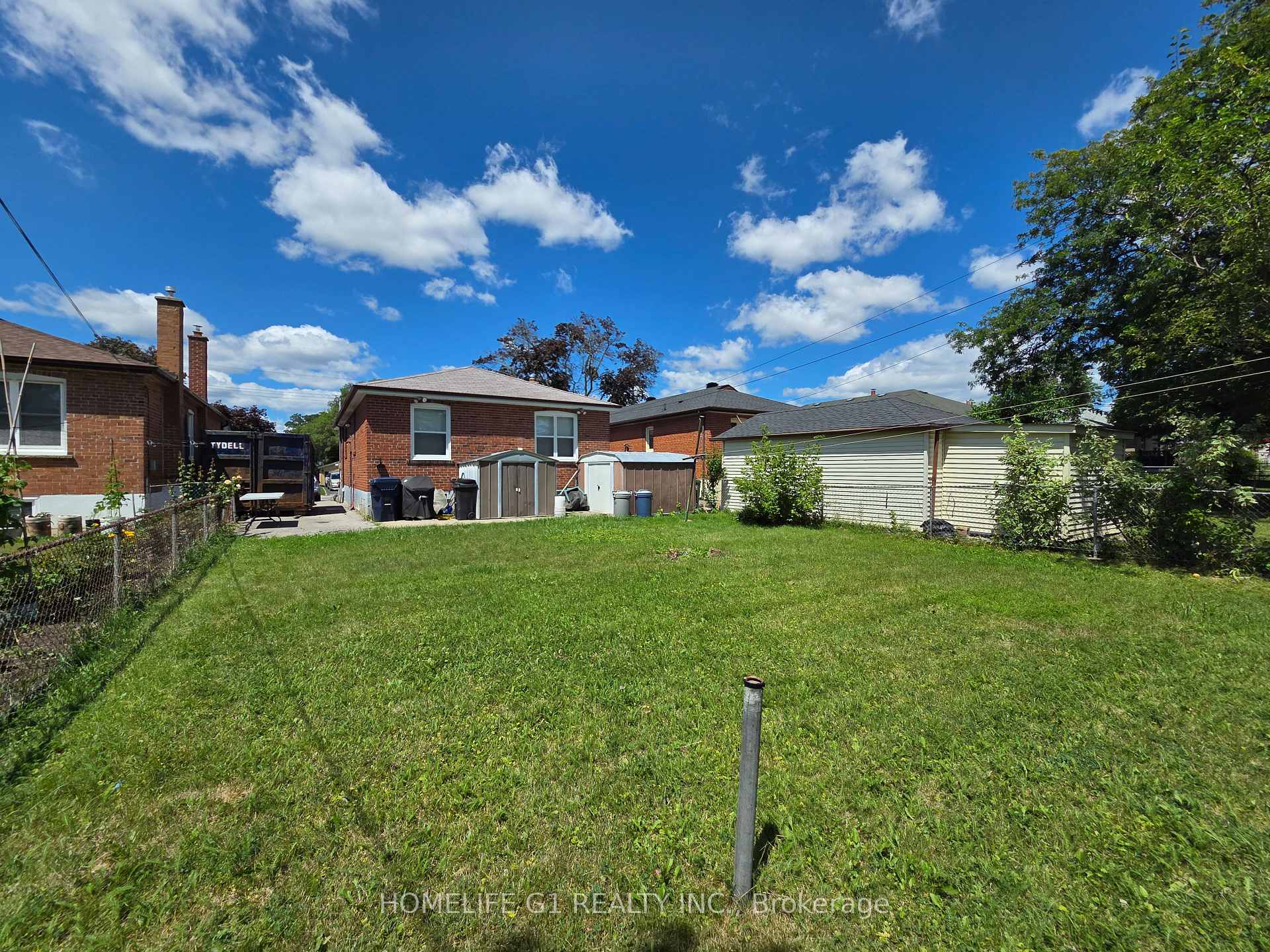 Photo 22 of 49 Kilgreggan Crescent, Scarborough, Bendale — HOMEH