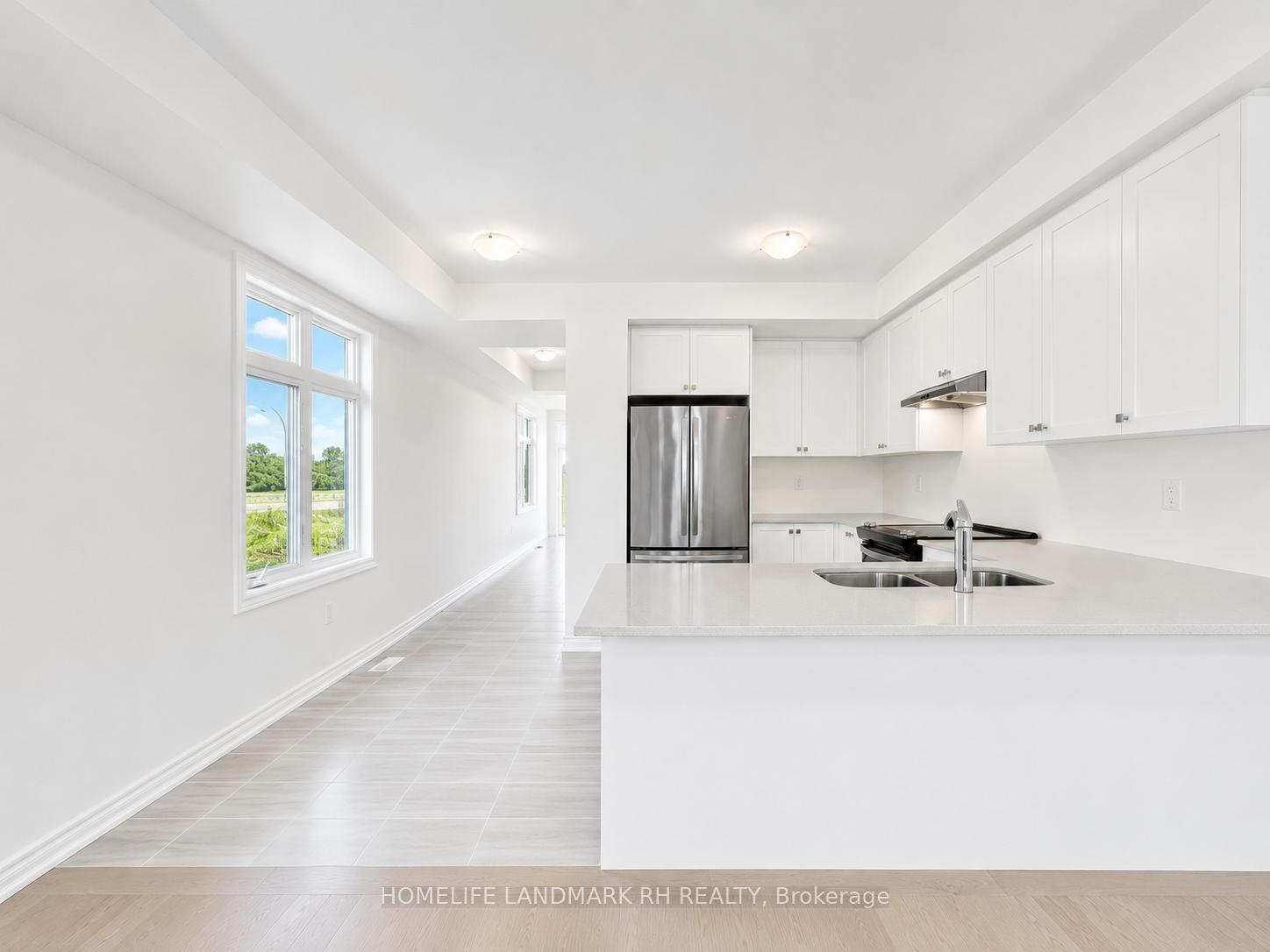 Photo 8 of 195 Berczy Green Drive, Markham, Rural Markham — HOMEH