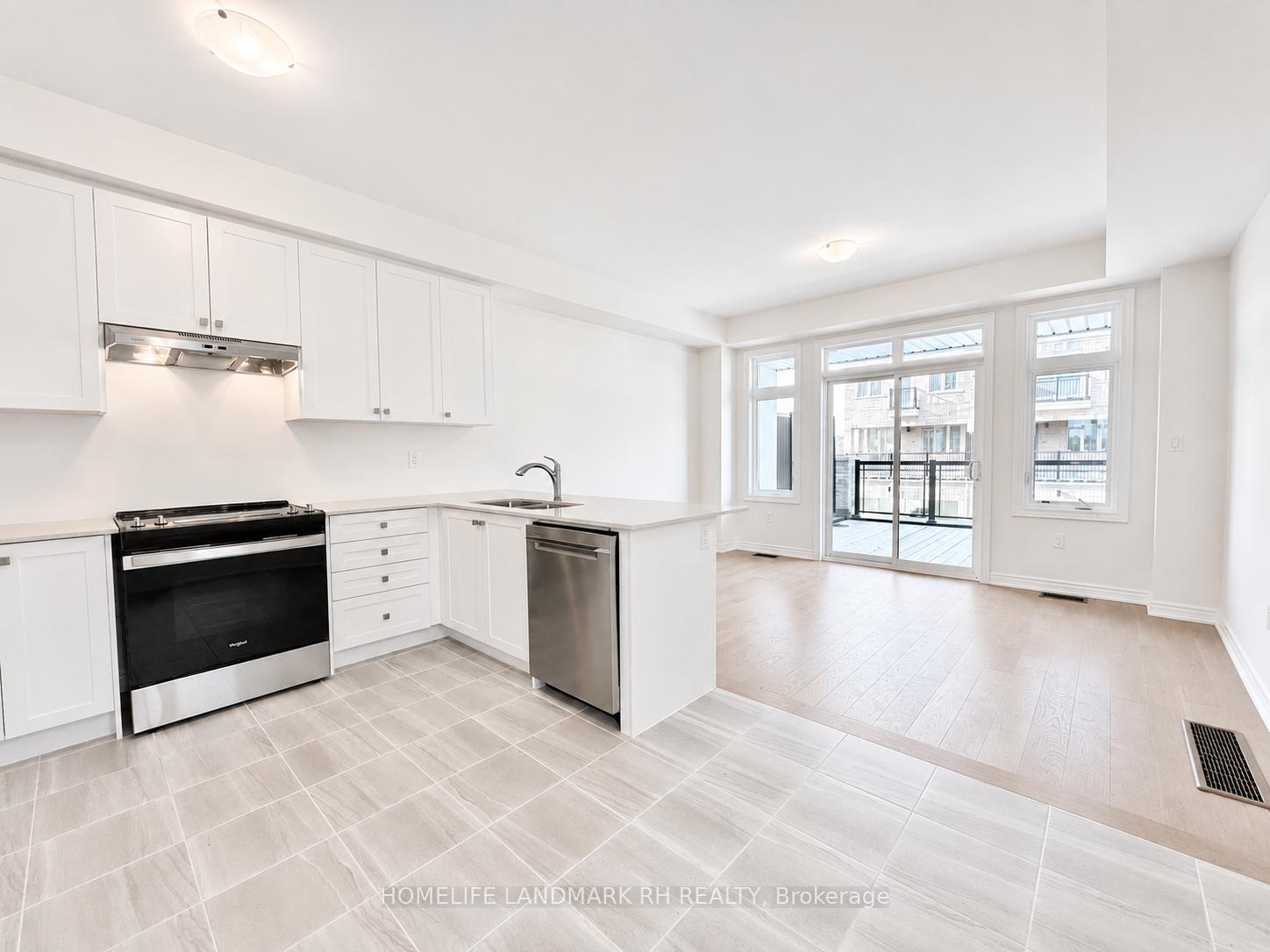 Photo 9 of 195 Berczy Green Drive, Markham, Rural Markham — HOMEH