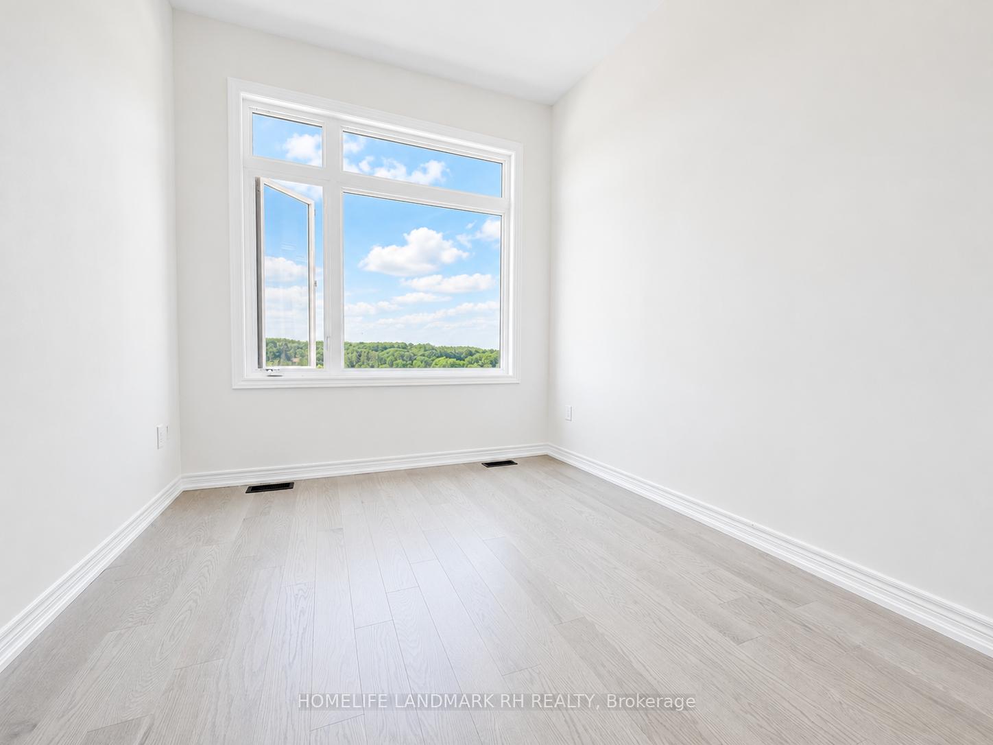 Photo 21 of 195 Berczy Green Drive, Markham, Rural Markham — HOMEH