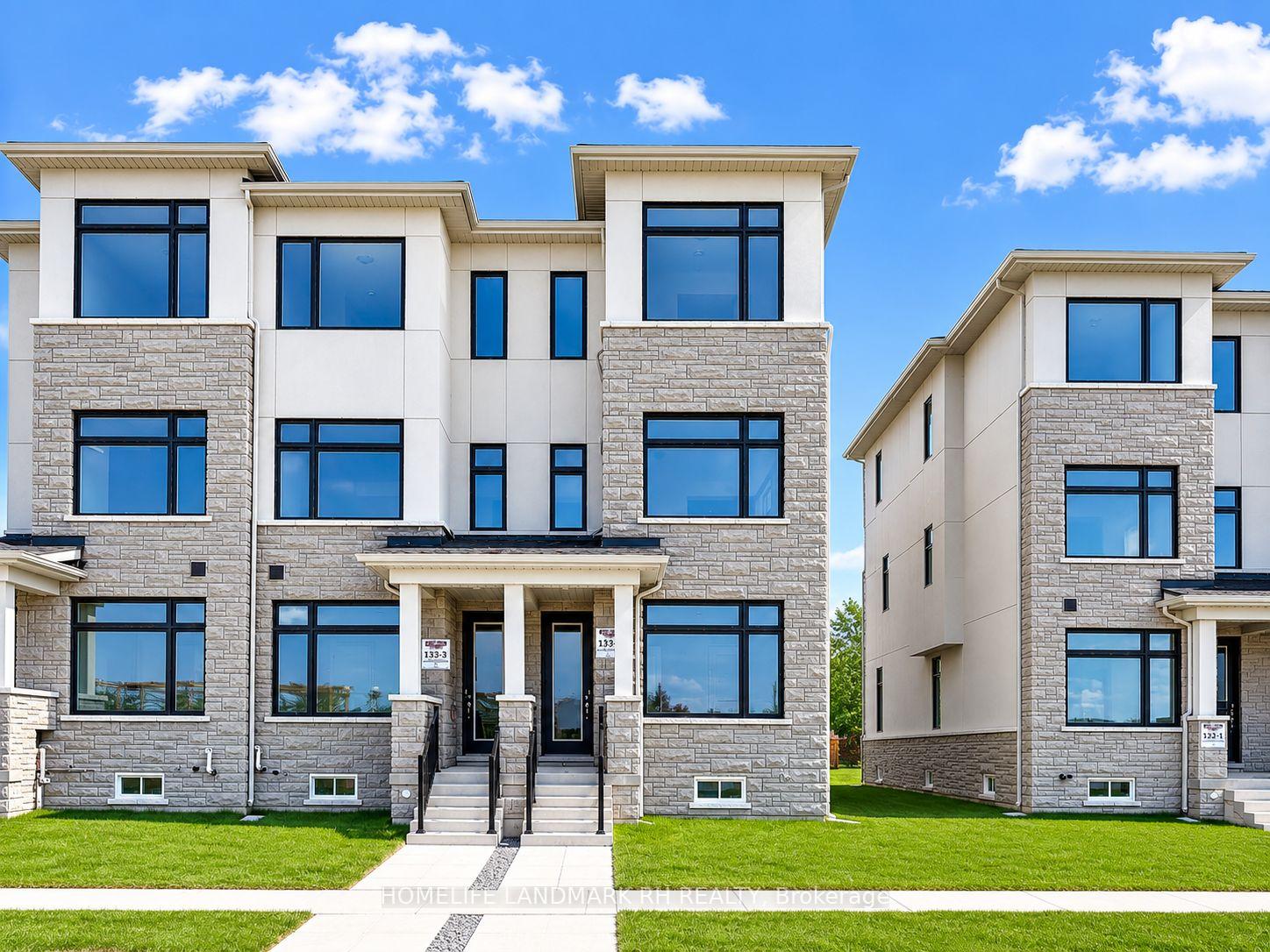 Photo 25 of 195 Berczy Green Drive, Markham, Rural Markham — HOMEH