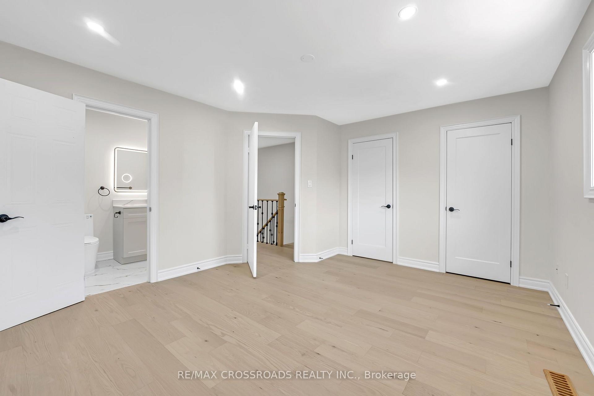 Photo 18 of 321 Sparrow Circle, Pickering, Highbush — HOMEH