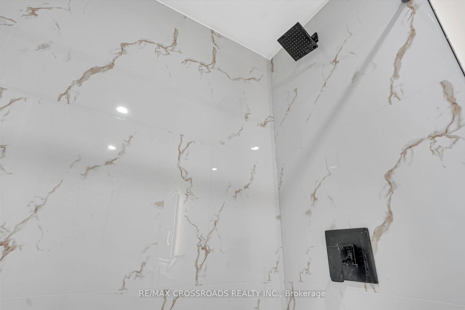 Photo 22 of 321 Sparrow Circle, Pickering, Highbush — HOMEH