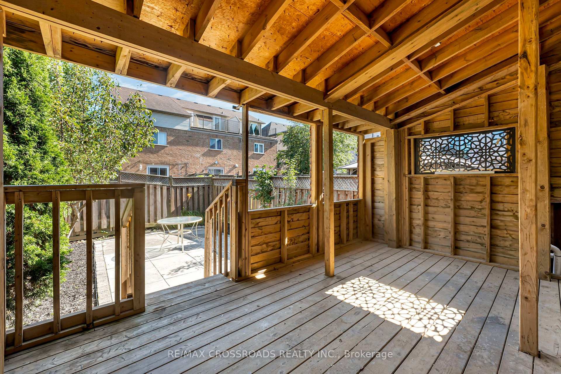 Photo 38 of 321 Sparrow Circle, Pickering, Highbush — HOMEH