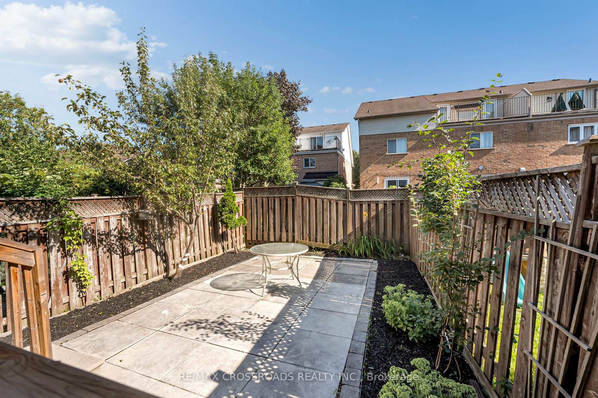 Photo 39 of 321 Sparrow Circle, Pickering, Highbush — HOMEH