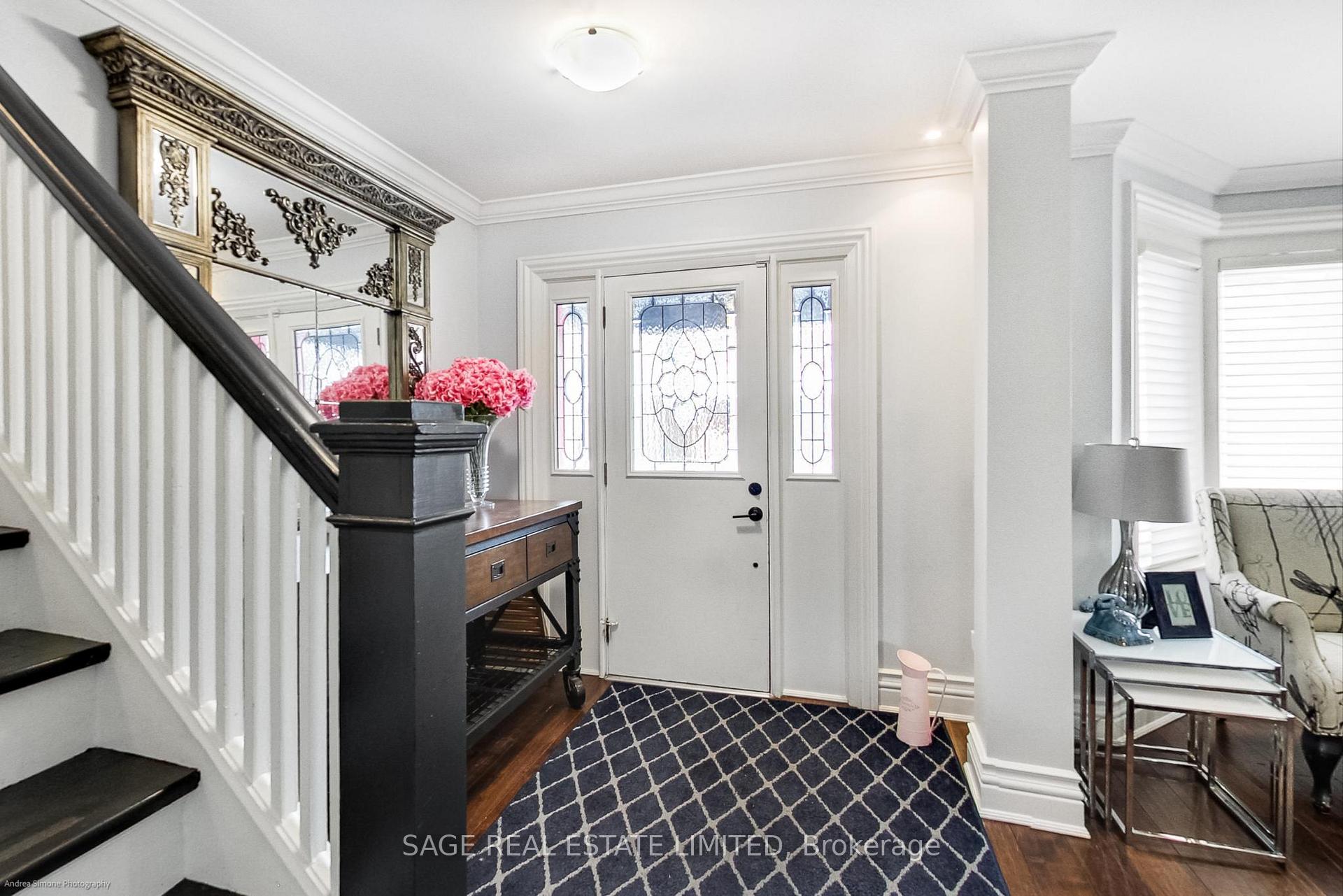 Photo 3 of 108 Beresford Avenue, Toronto, High Park-Swansea — HOMEH