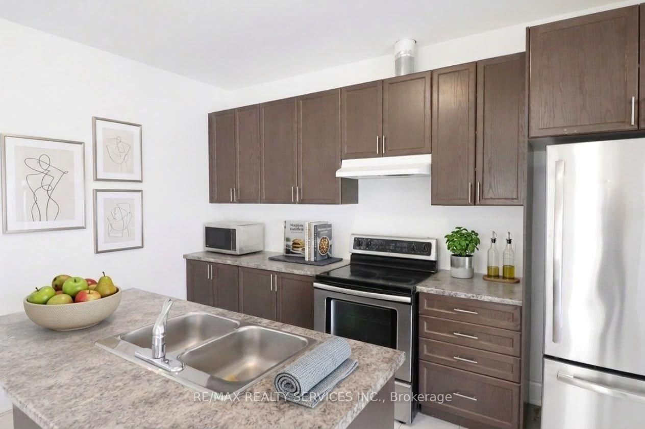 Photo 5 of 71 Sunset Way, Thorold, Rolling Meadows — HOMEH