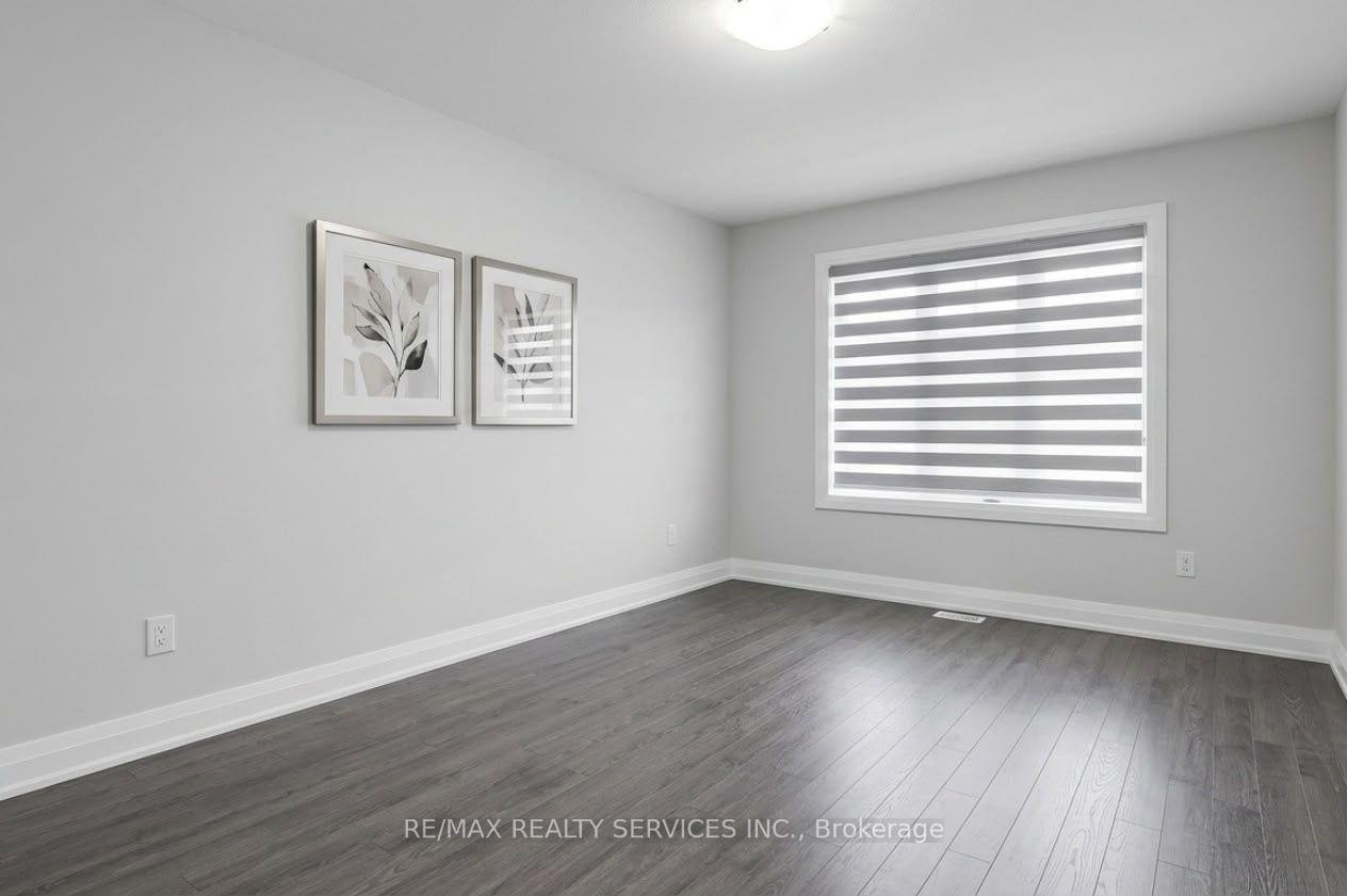 Photo 9 of 71 Sunset Way, Thorold, Rolling Meadows — HOMEH