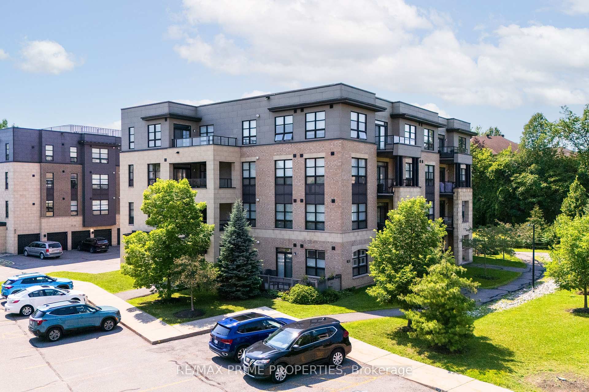 Photo 1 of Unit 302, 100 Montblanc Private, Ottawa, Convent Glen North — HOMEH