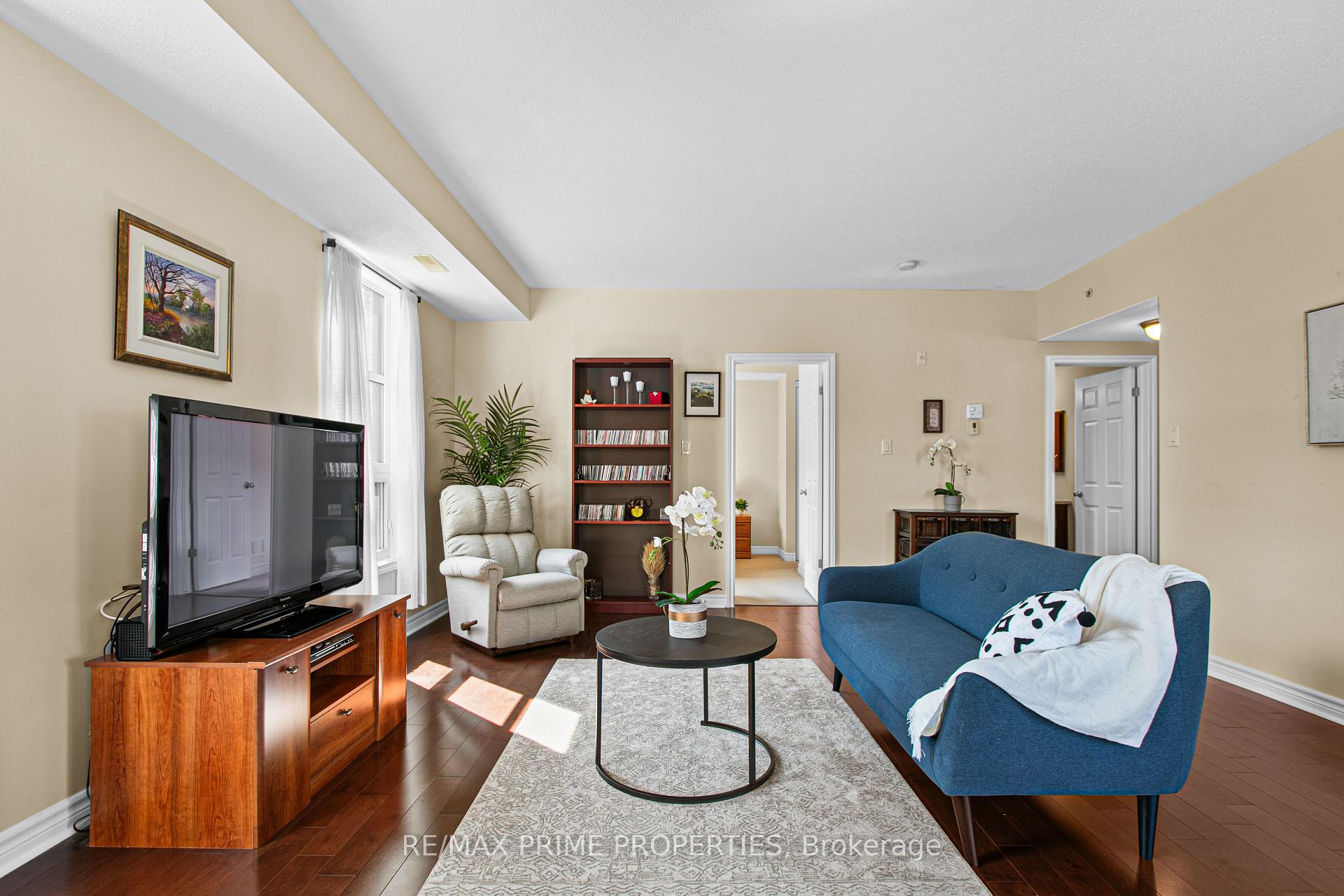 Photo 22 of Unit 302, 100 Montblanc Private, Ottawa, Convent Glen North — HOMEH