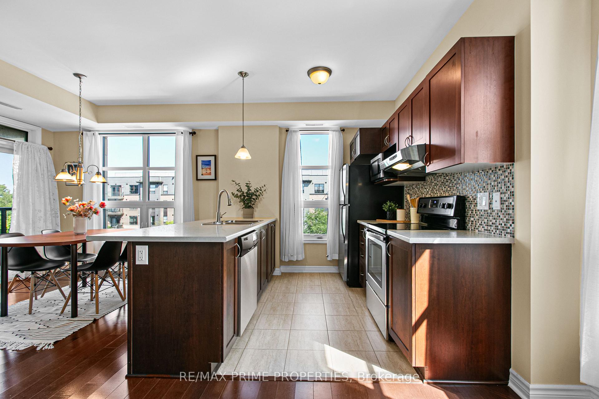 Photo 24 of Unit 302, 100 Montblanc Private, Ottawa, Convent Glen North — HOMEH