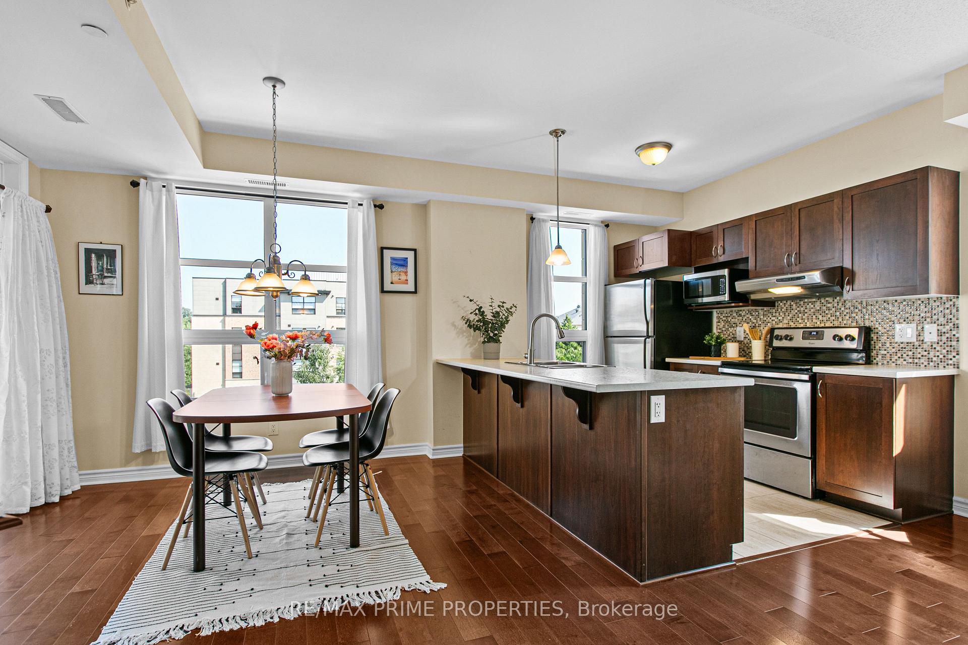 Photo 29 of Unit 302, 100 Montblanc Private, Ottawa, Convent Glen North — HOMEH