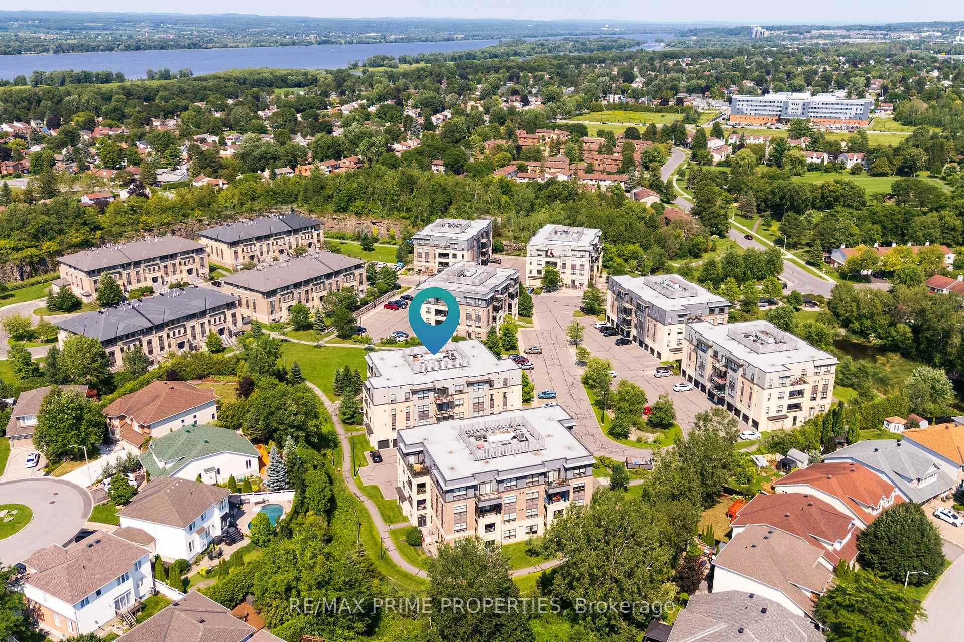 Photo 11 of Unit 302, 100 Montblanc Private, Ottawa, Convent Glen North — HOMEH