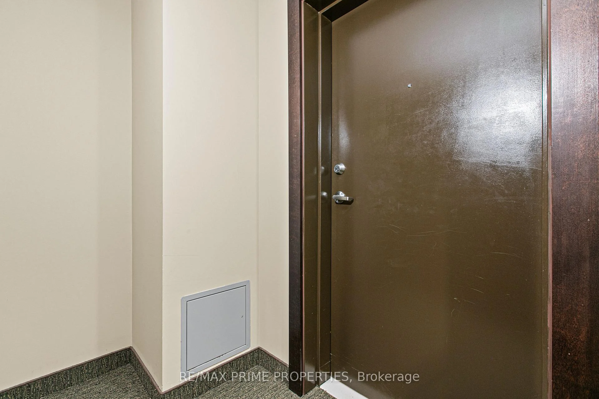 Photo 13 of Unit 302, 100 Montblanc Private, Ottawa, Convent Glen North — HOMEH