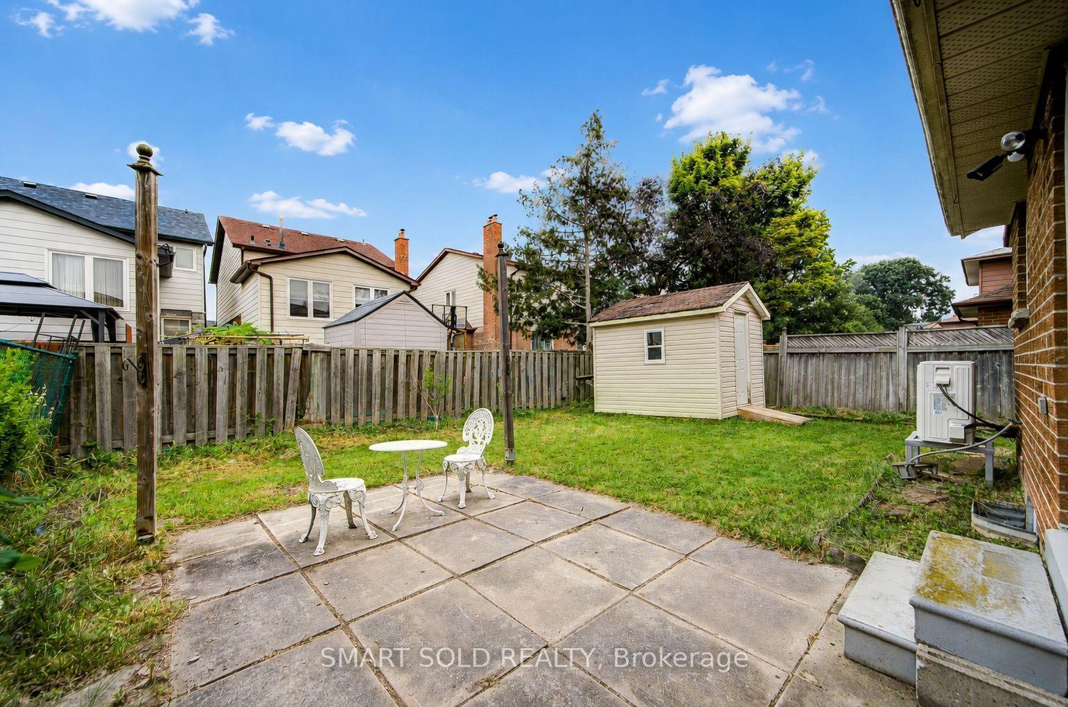 Photo 42 of 837 Queensbridge Drive, Mississauga, Creditview — HOMEH