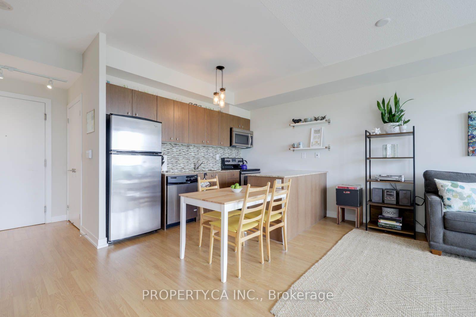 Photo 7 of Unit 1101, 5101 Dundas Street W, Etobicoke, Islington-City Centre West — HOMEH