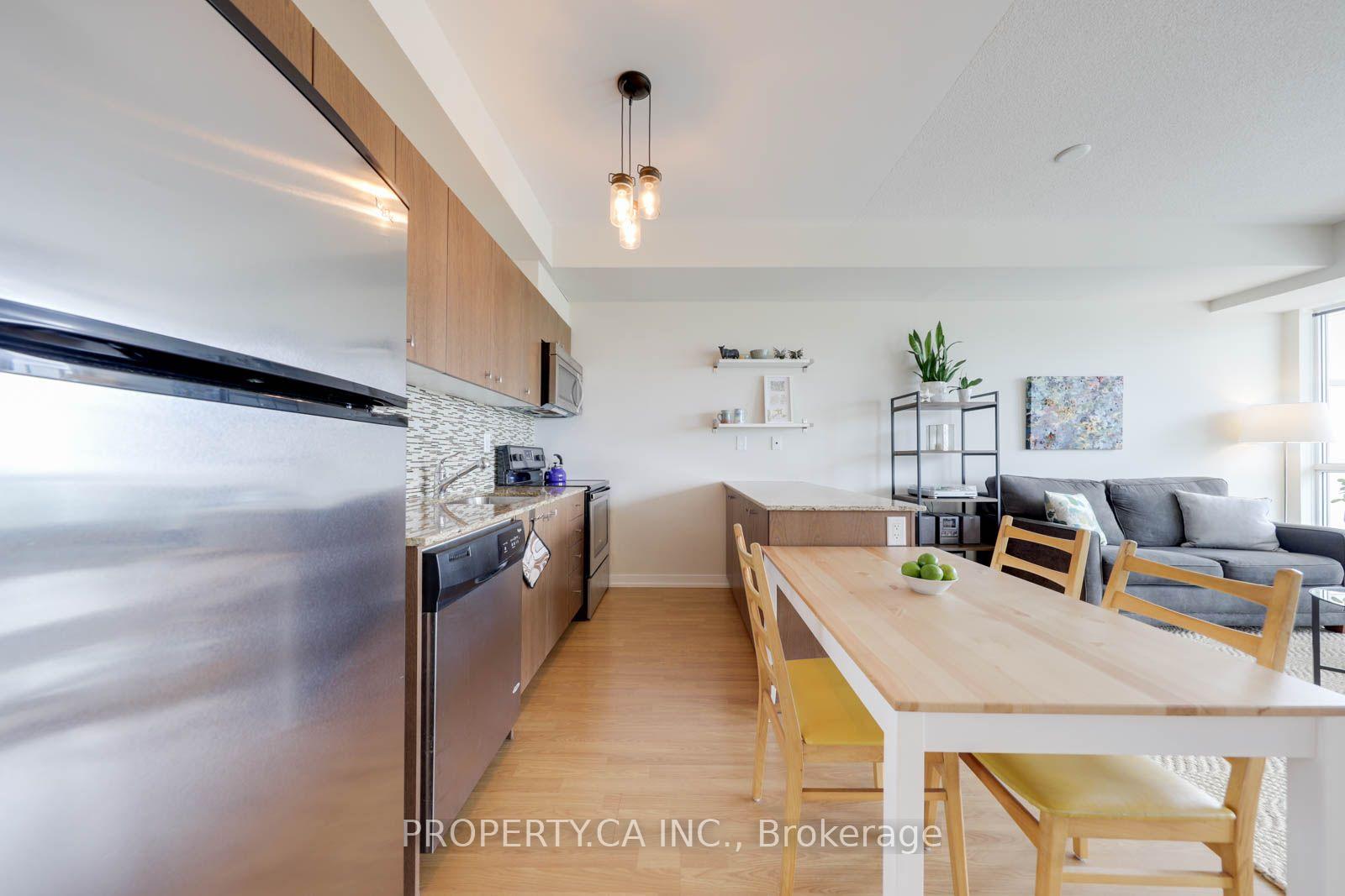Photo 8 of Unit 1101, 5101 Dundas Street W, Etobicoke, Islington-City Centre West — HOMEH