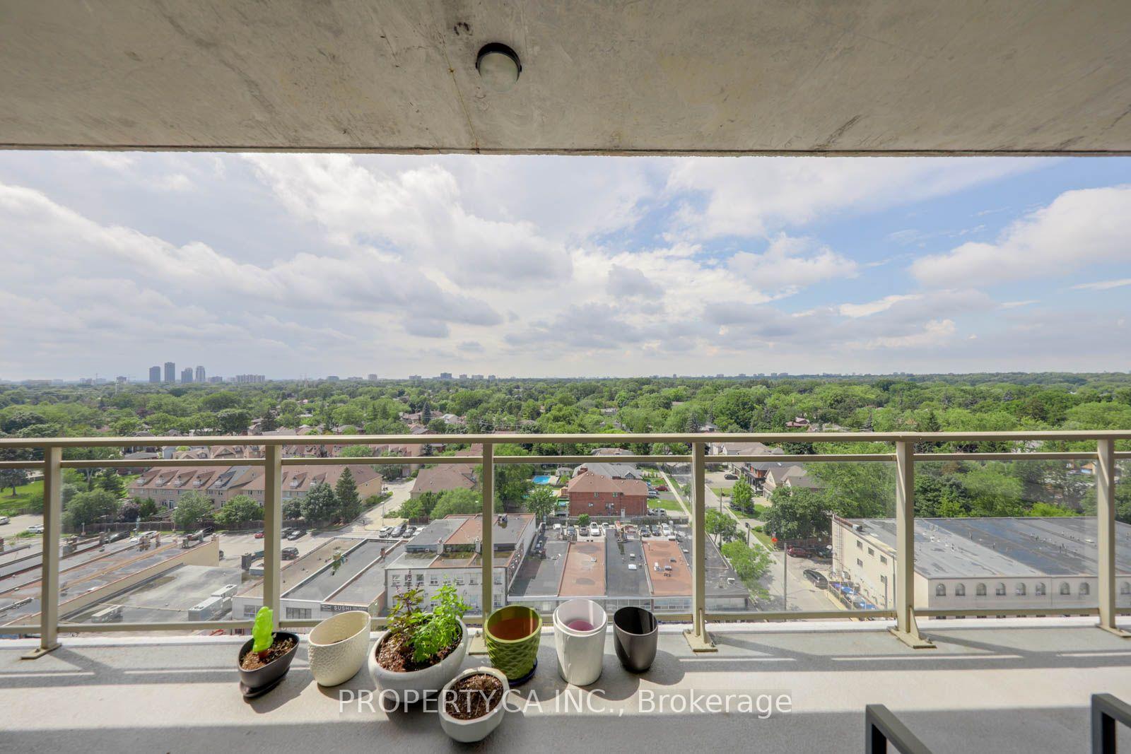 Photo 15 of Unit 1101, 5101 Dundas Street W, Etobicoke, Islington-City Centre West — HOMEH