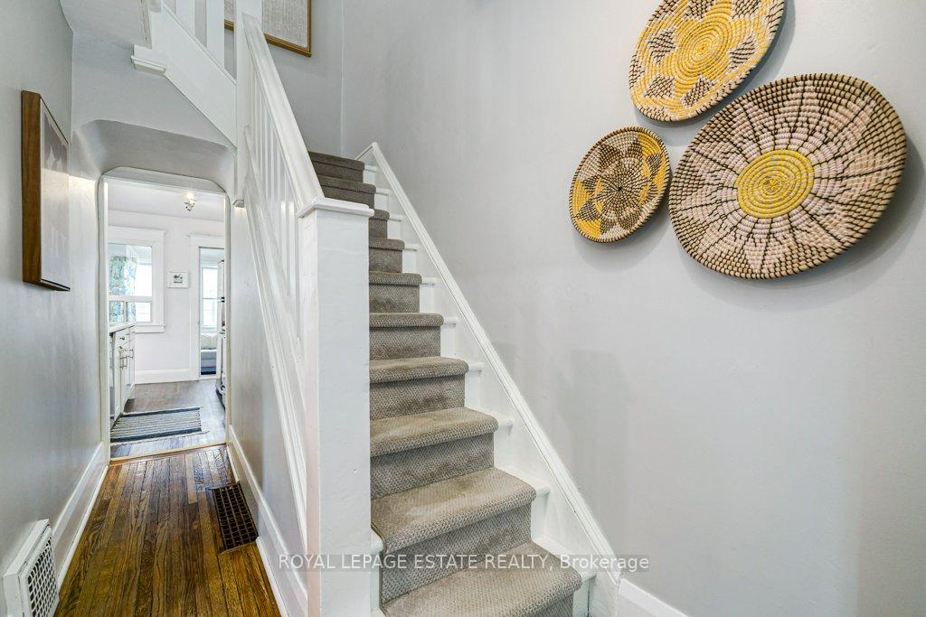 Photo 22 of 212 Lawlor Avenue, Toronto, East End-Danforth — HOMEH