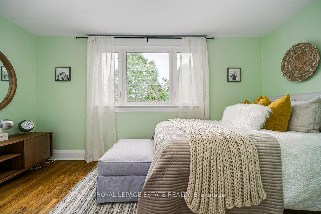 Photo 24 of 212 Lawlor Avenue, Toronto, East End-Danforth — HOMEH