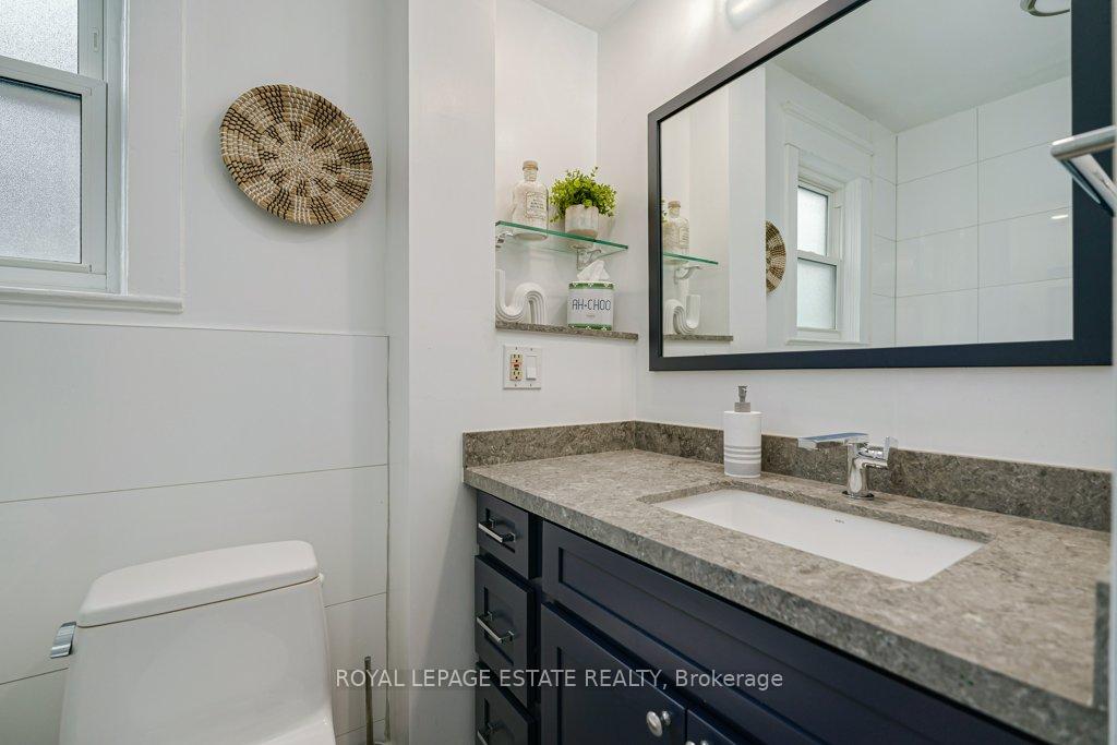Photo 30 of 212 Lawlor Avenue, Toronto, East End-Danforth — HOMEH