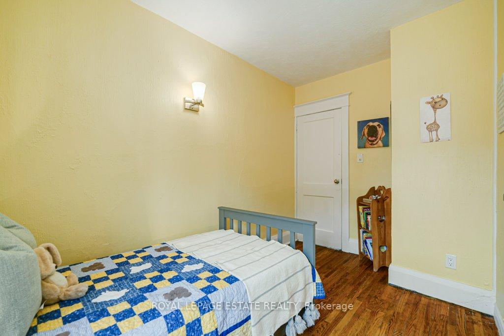 Photo 34 of 212 Lawlor Avenue, Toronto, East End-Danforth — HOMEH
