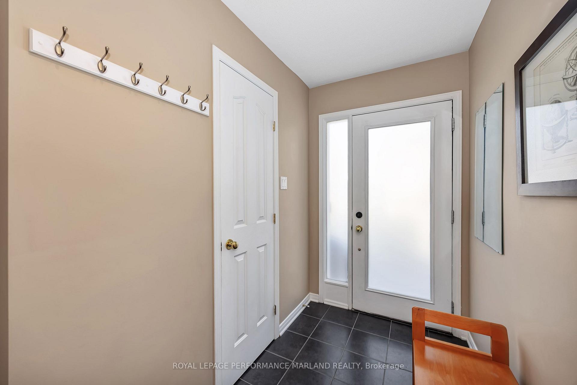 Photo 3 of 359 Citiplace Drive, Ottawa, Merivale Industrial Park/Citiplace — HOMEH