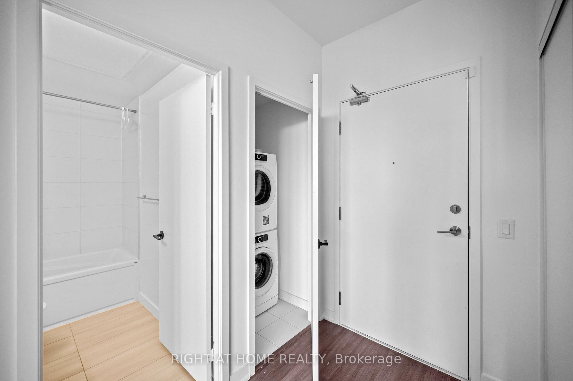 Photo 8 of Unit 630, 681 Yonge Street, Barrie, Painswick South — HOMEH