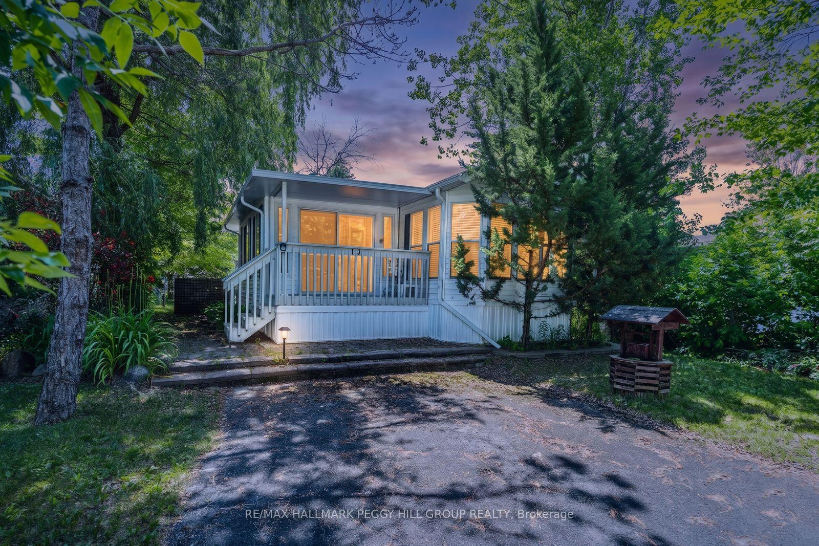 Photo of 13 Huron Circle