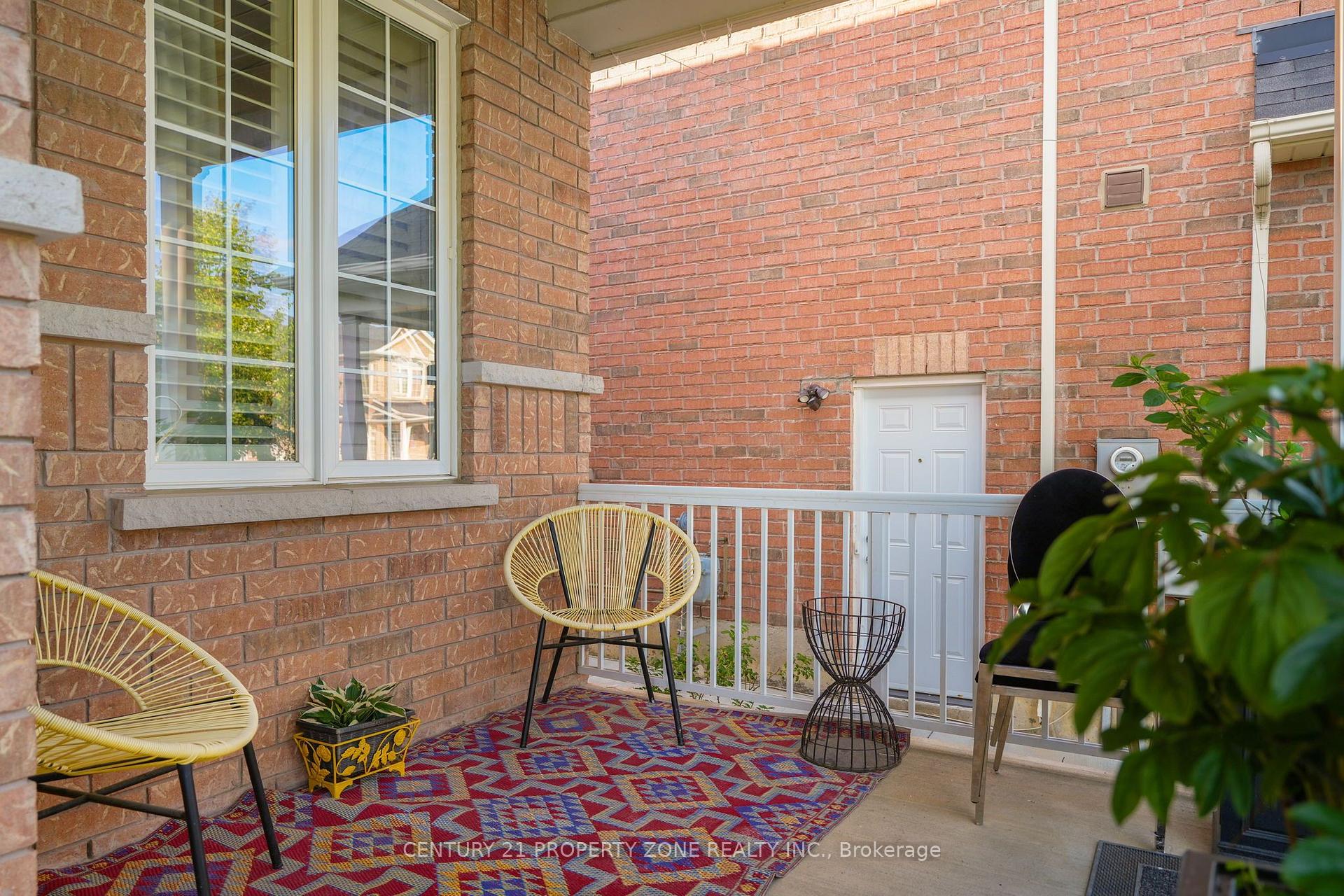 Photo 4 of 38 Callalily Road, Brampton, Northwest Sandalwood Parkway — HOMEH