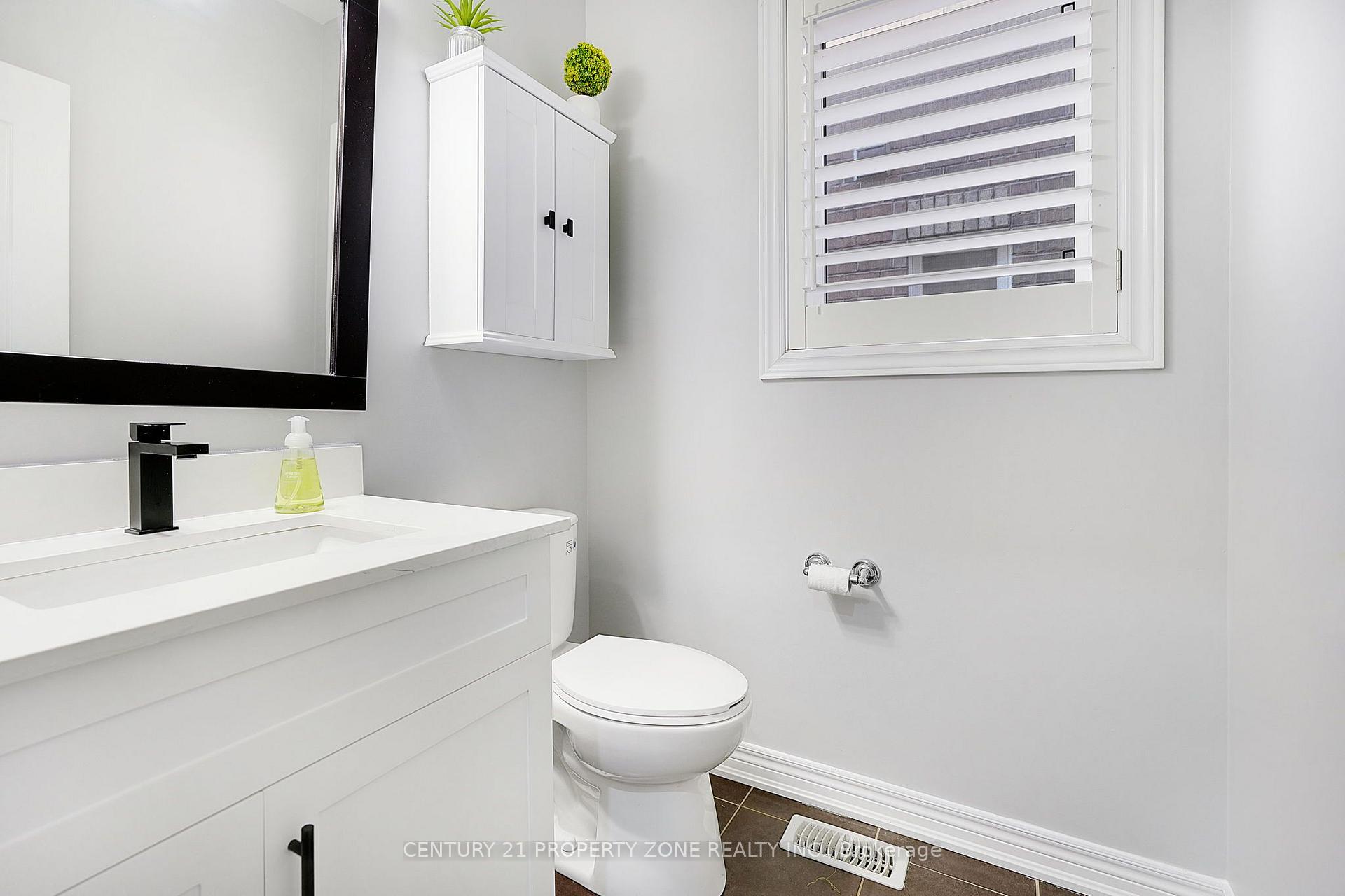 Photo 9 of 38 Callalily Road, Brampton, Northwest Sandalwood Parkway — HOMEH