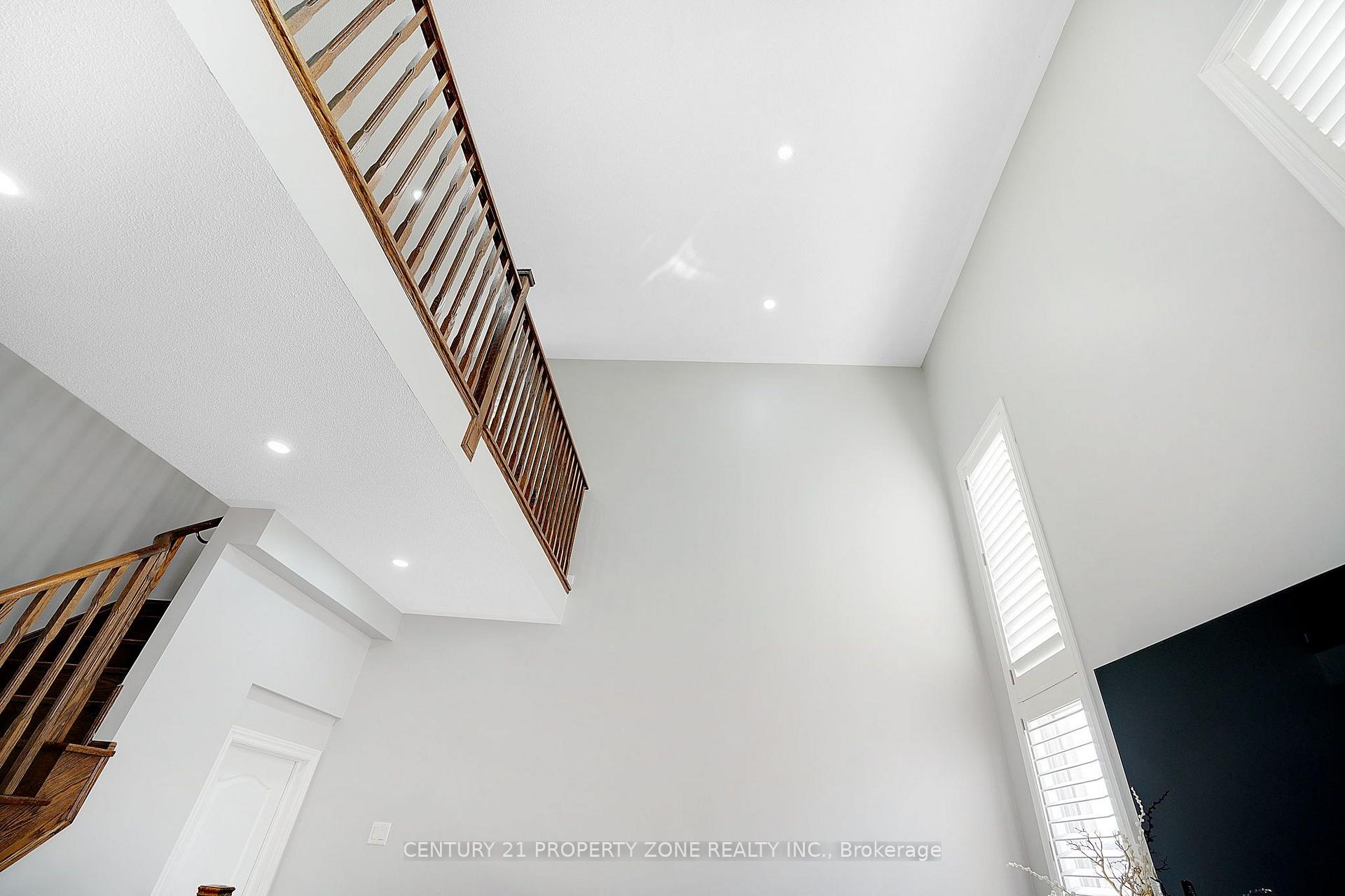 Photo 14 of 38 Callalily Road, Brampton, Northwest Sandalwood Parkway — HOMEH
