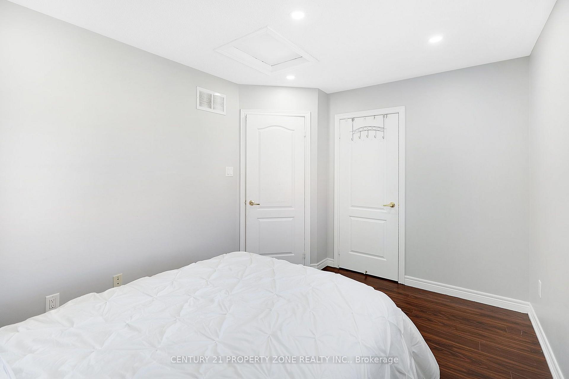 Photo 24 of 38 Callalily Road, Brampton, Northwest Sandalwood Parkway — HOMEH