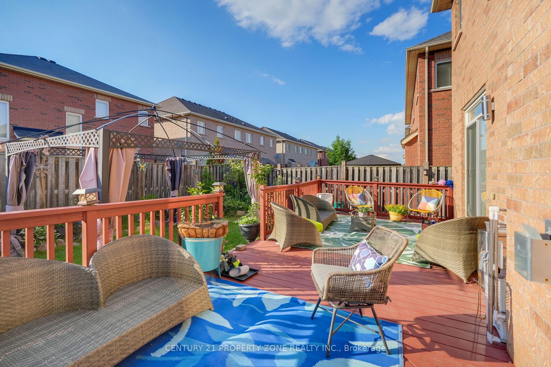 Photo 35 of 38 Callalily Road, Brampton, Northwest Sandalwood Parkway — HOMEH