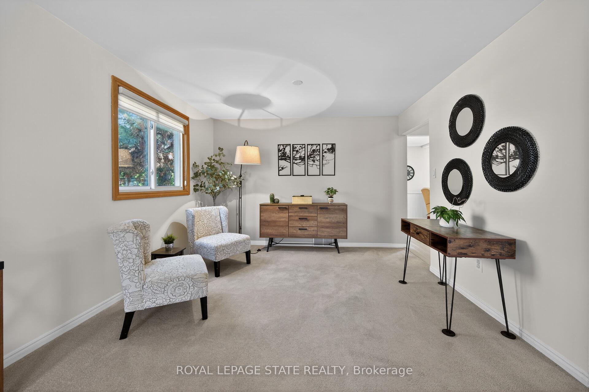 Photo 7 of 621 Tomahawk Crescent, Hamilton, Ancaster — HOMEH