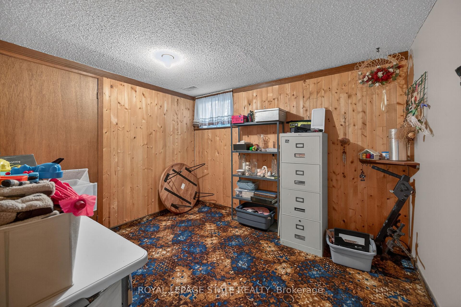 Photo 35 of 621 Tomahawk Crescent, Hamilton, Ancaster — HOMEH