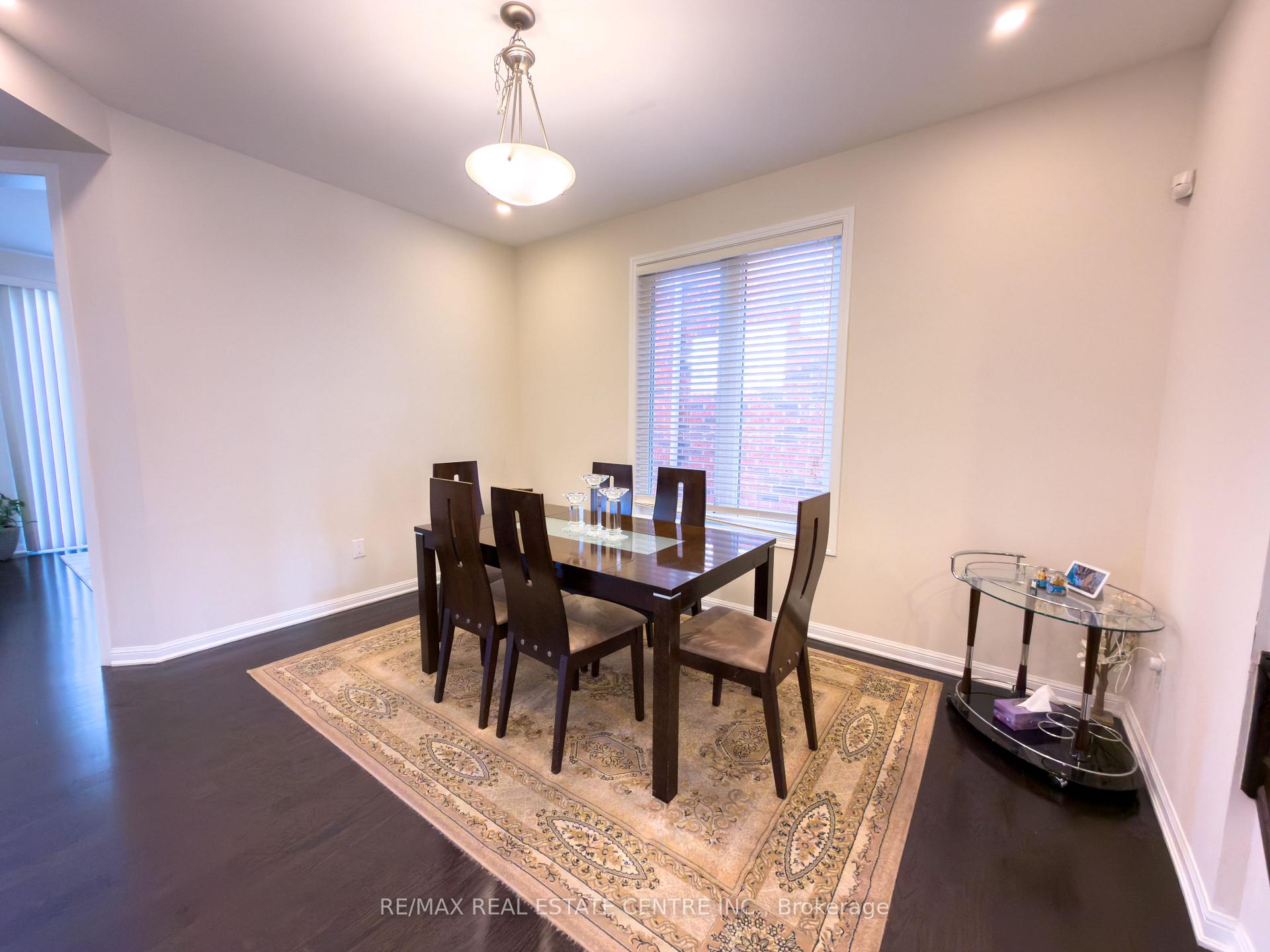 Photo 4 of 288 Ruhl Drive, Milton, Willmott — HOMEH