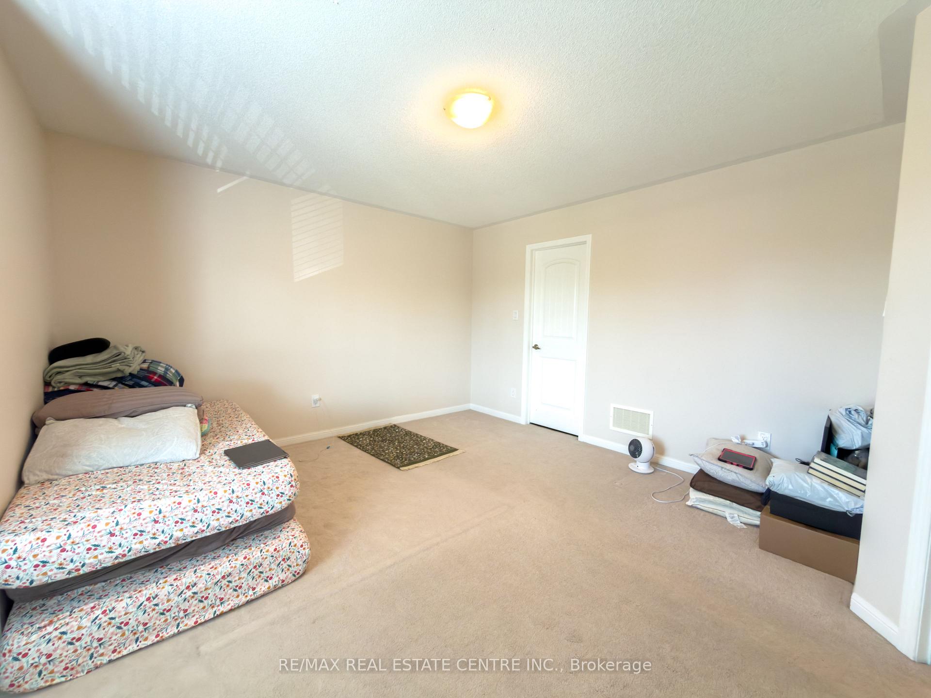 Photo 10 of 288 Ruhl Drive, Milton, Willmott — HOMEH