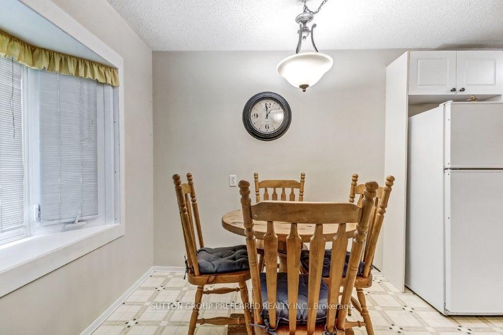 Photo 5 of 1280 Sorrel Road, London, East D — HOMEH