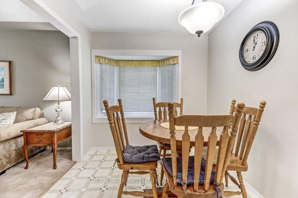 Photo 6 of 1280 Sorrel Road, London, East D — HOMEH