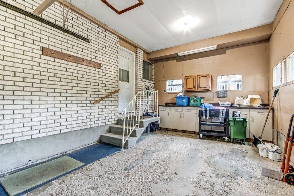 Photo 14 of 1280 Sorrel Road, London, East D — HOMEH