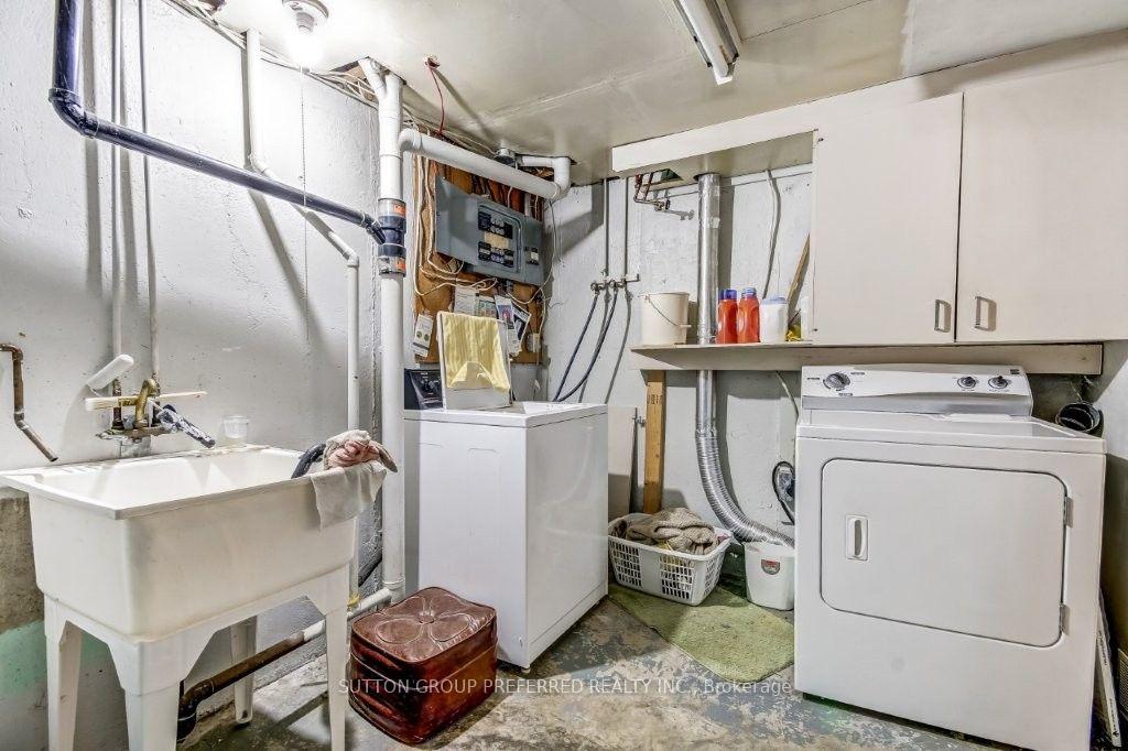 Photo 17 of 1280 Sorrel Road, London, East D — HOMEH