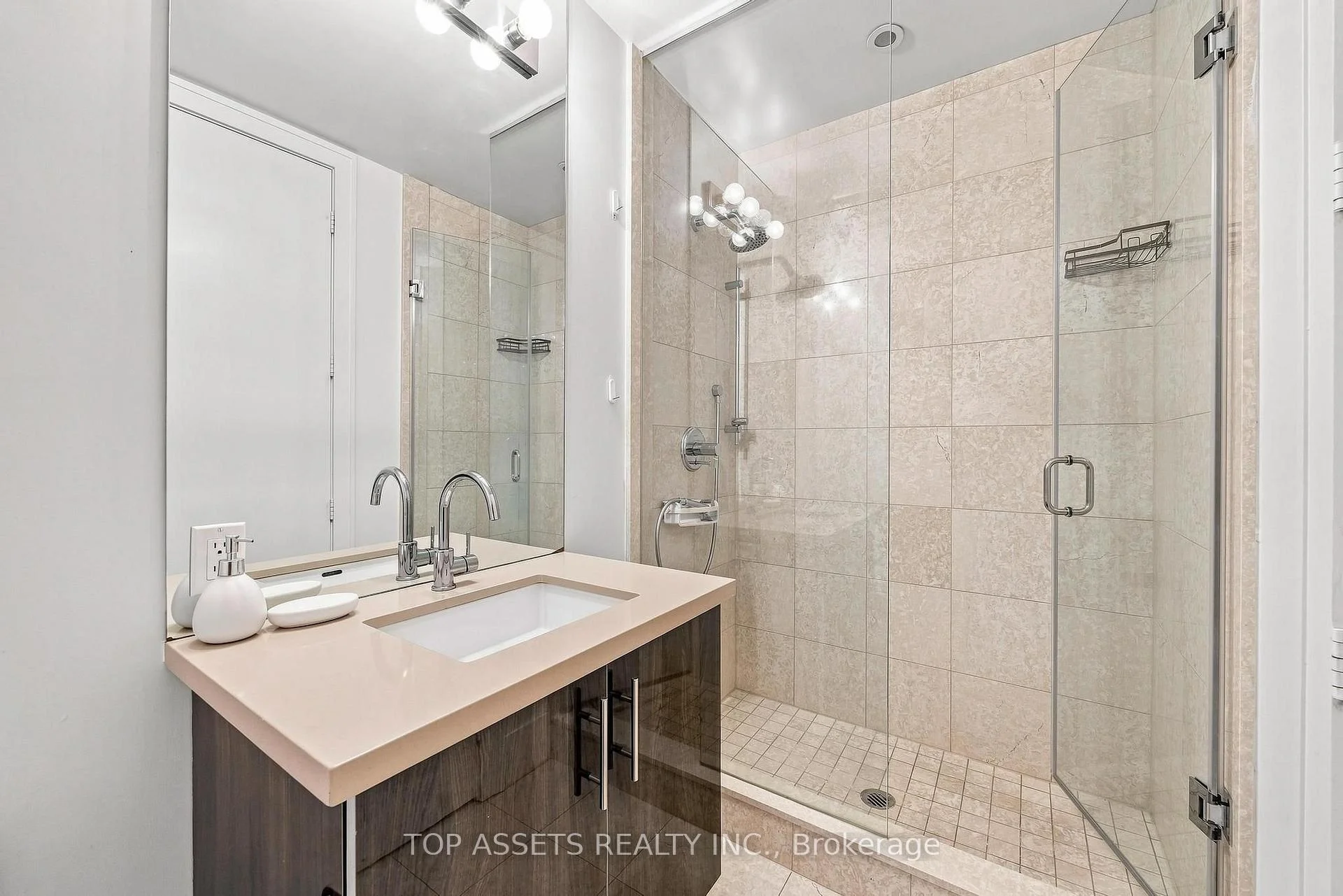 Photo 20 of Unit 919, 29 Queens Quay E, Toronto, Waterfront Communities — HOMEH