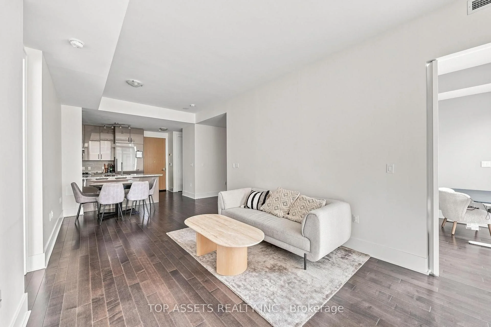 Photo 22 of Unit 919, 29 Queens Quay E, Toronto, Waterfront Communities — HOMEH