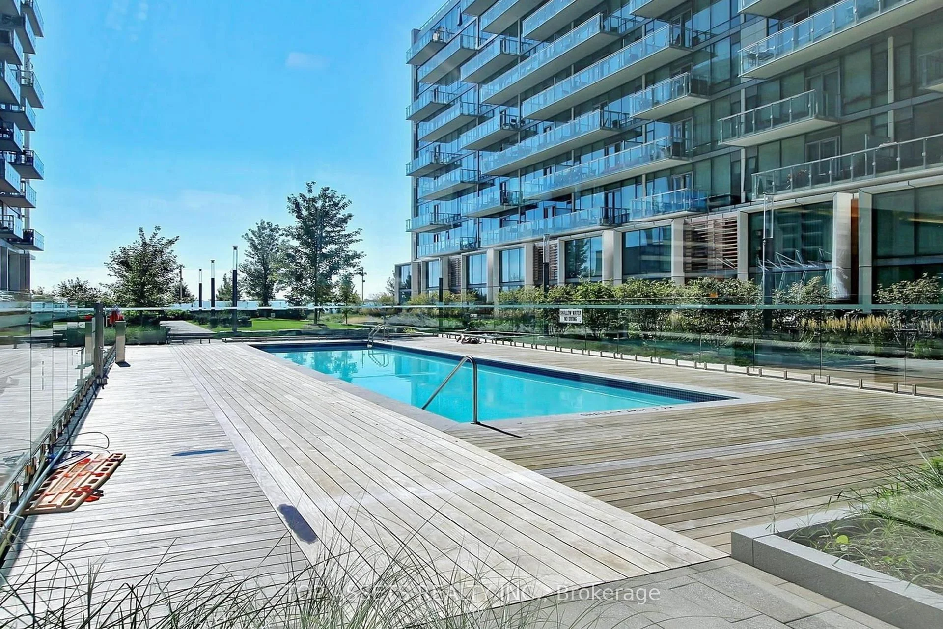 Photo 47 of Unit 919, 29 Queens Quay E, Toronto, Waterfront Communities — HOMEH